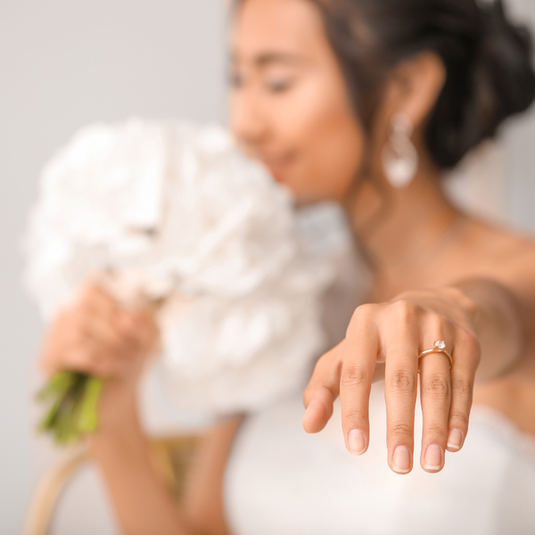 Bridal Jewelry Trends 2023: What's In and What's Out