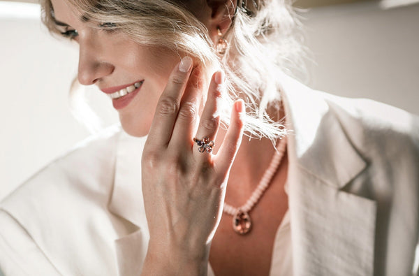 How Coloured Diamonds Fit Spring Racing Fashion