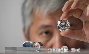 Understanding the Process of Growing Lab Grown Diamonds