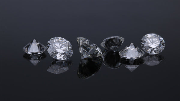 What’s the Difference Between Lab-Grown and Real Diamonds