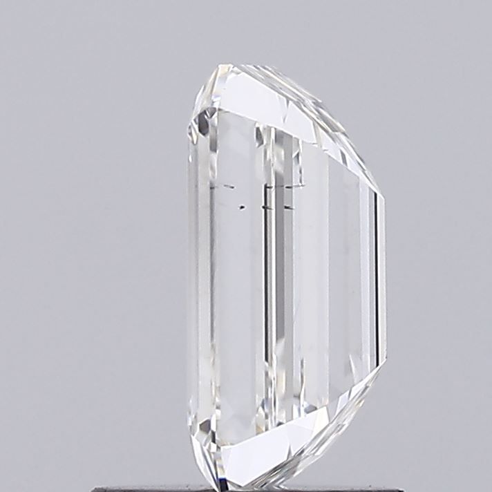 1.5-Carat Emerald Shape Lab Grown Diamond, Color : G, Cut : Na, Clarity : VS2