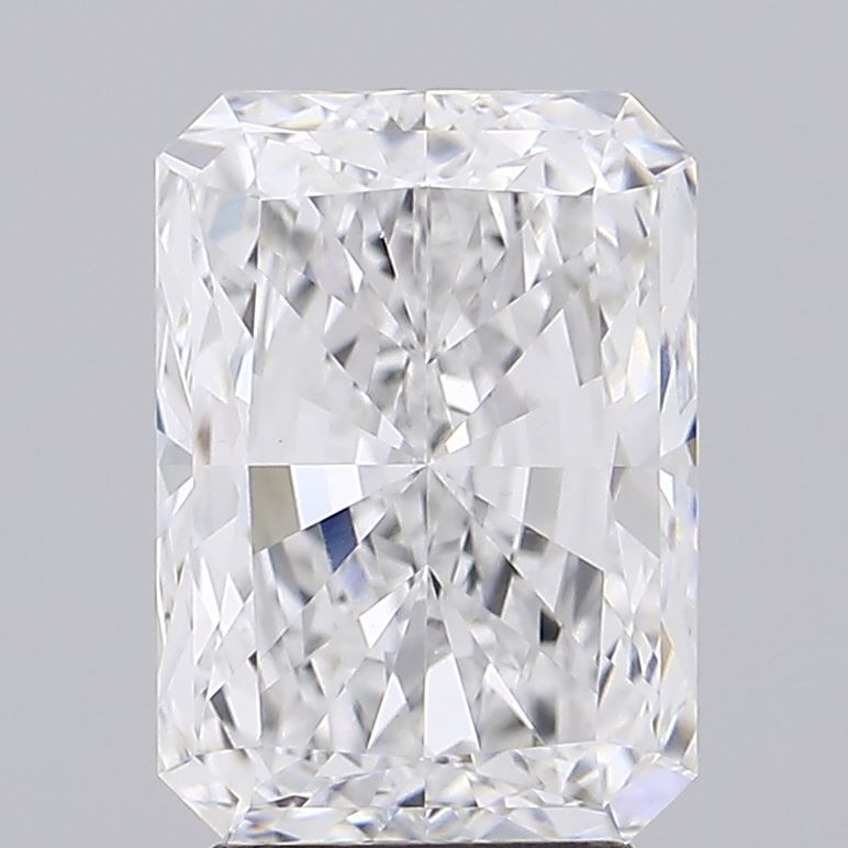 3.87-CARAT Radiant DIAMOND