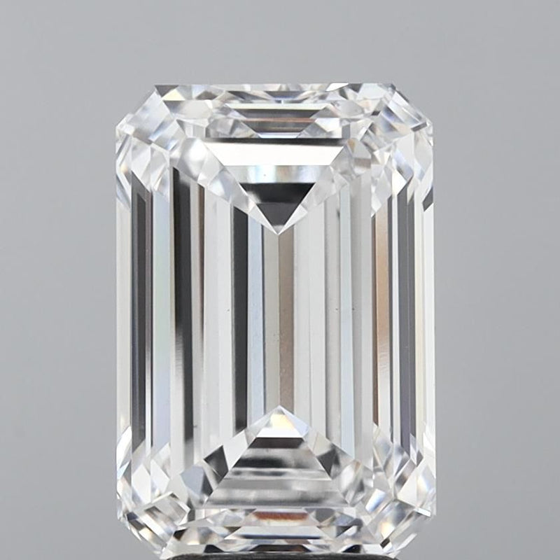 4.32-CARAT Emerald DIAMOND