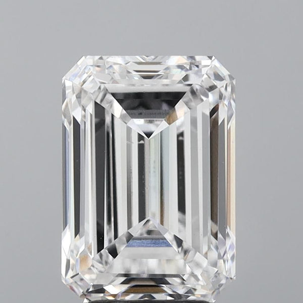 4.52-CARAT Emerald DIAMOND