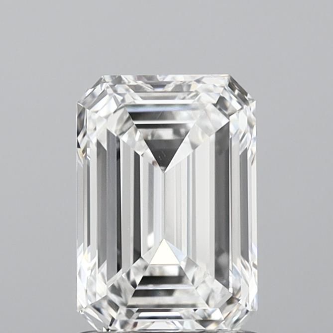 1.32-CARAT Emerald DIAMOND