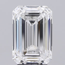 4.28-CARAT Emerald DIAMOND