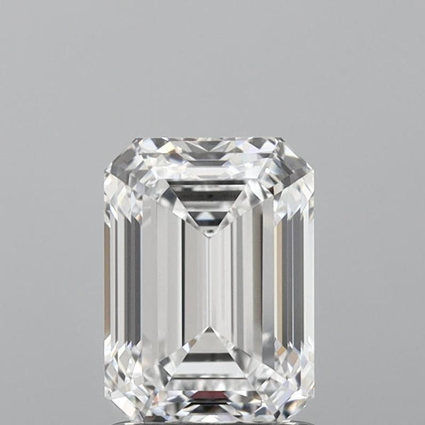 1.56-CARAT Emerald DIAMOND