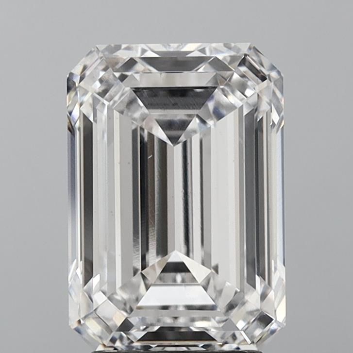 4.54-CARAT Emerald DIAMOND