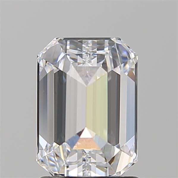 1.55-CARAT Emerald DIAMOND