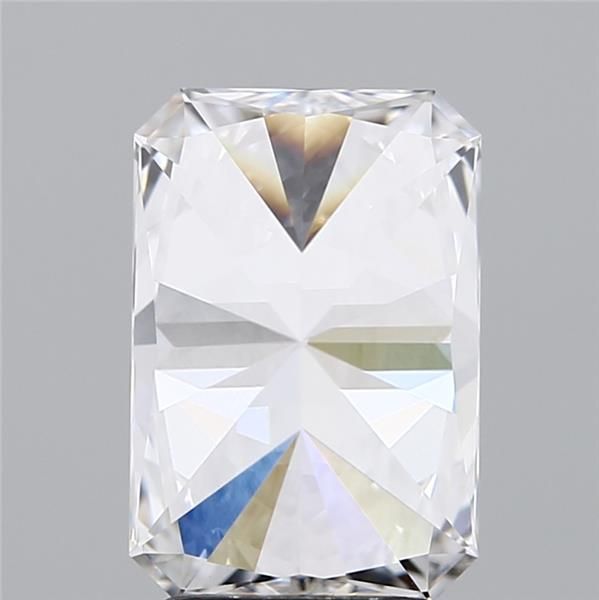 3.27-CARAT Radiant DIAMOND