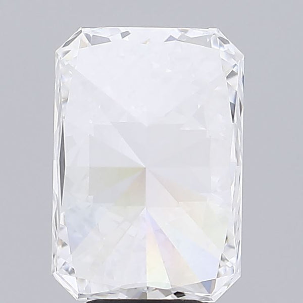 3.88-CARAT Radiant DIAMOND