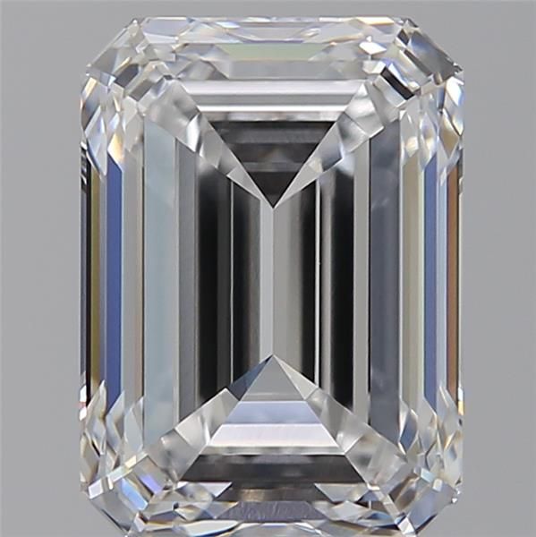 4.82-CARAT Emerald DIAMOND
