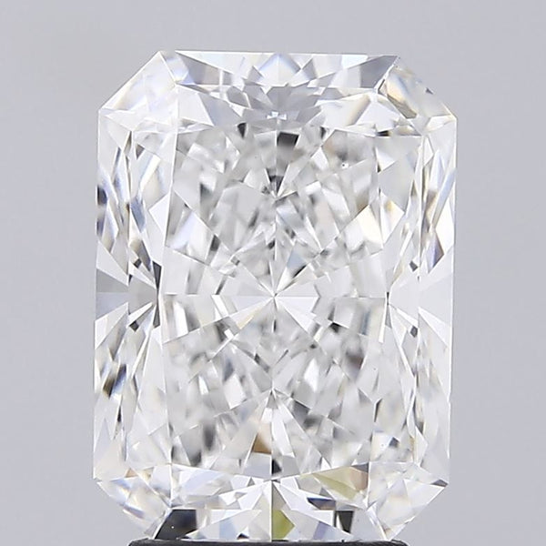 3.53-CARAT Radiant DIAMOND
