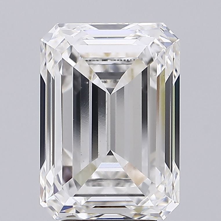 4.51-CARAT Emerald DIAMOND