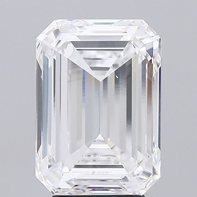 5.01-CARAT Emerald DIAMOND