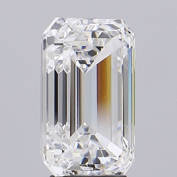 5.43-CARAT Emerald DIAMOND