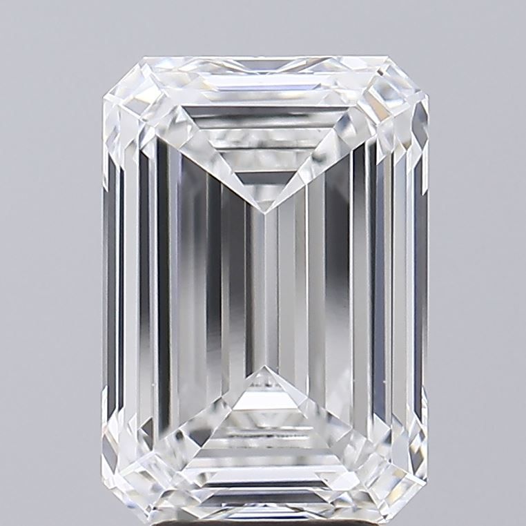 5.32-CARAT Emerald DIAMOND