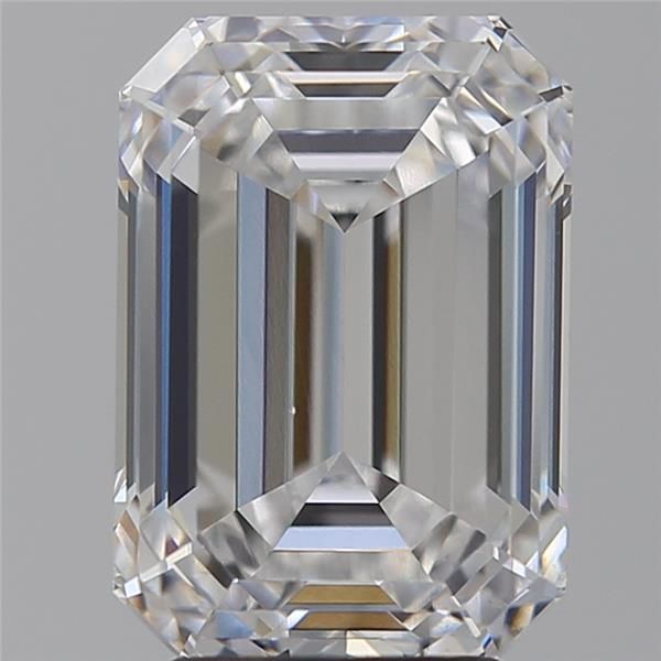 4.35-CARAT Emerald DIAMOND