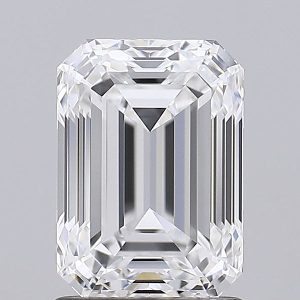 1.69-CARAT Emerald DIAMOND