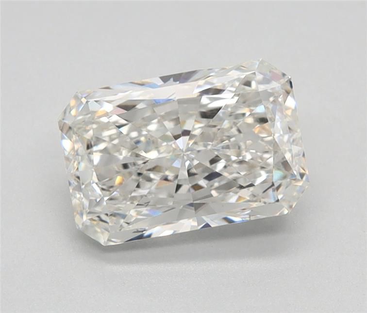 1.55-CARAT Radiant DIAMOND
