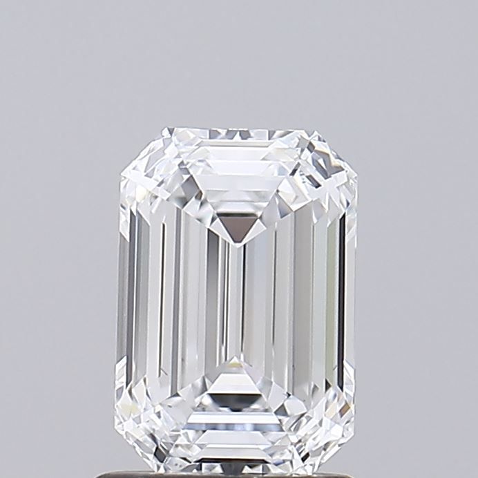 1.52-CARAT Emerald DIAMOND