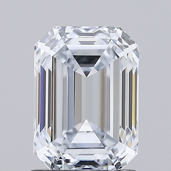 1.52-CARAT Emerald DIAMOND