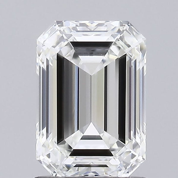 1.52-CARAT Emerald DIAMOND