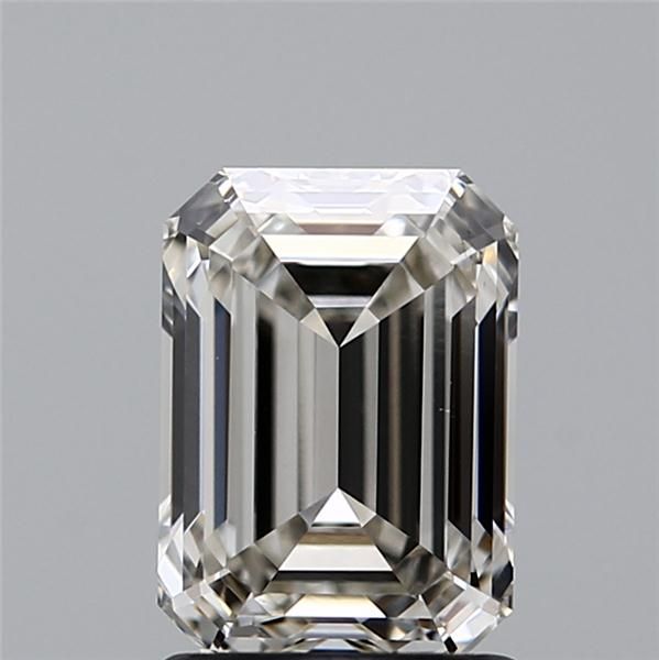 1.72-CARAT Emerald DIAMOND