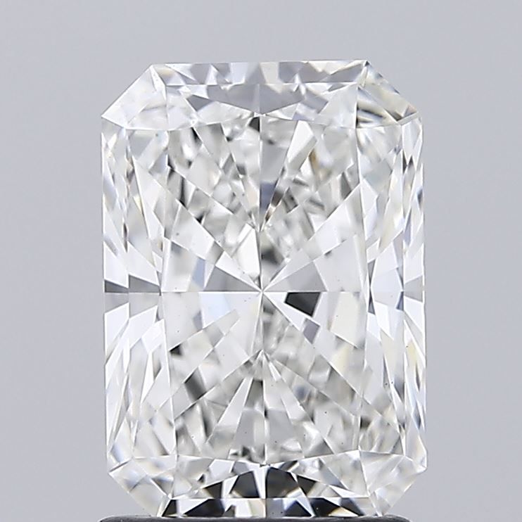 1.83-CARAT Radiant DIAMOND