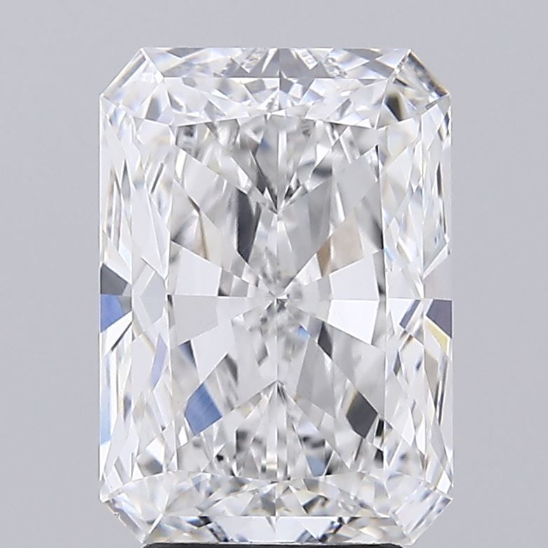 3.85-CARAT Radiant DIAMOND