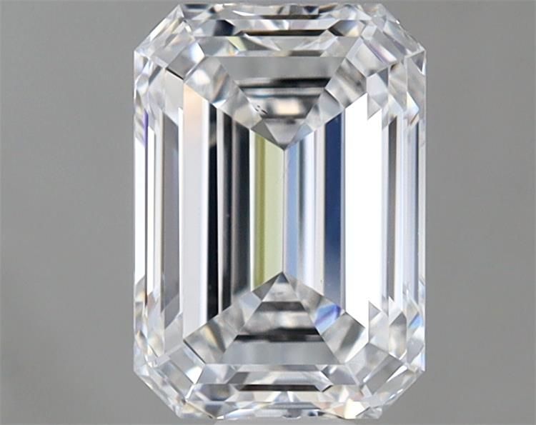 1.65-CARAT Emerald DIAMOND