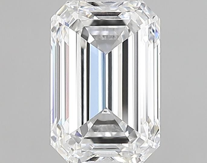 1.52-CARAT Emerald DIAMOND