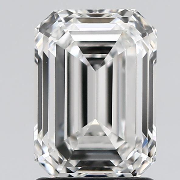 1.64-CARAT Emerald DIAMOND