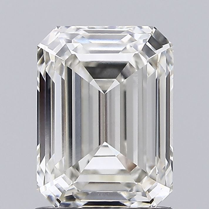 1.70-CARAT Emerald DIAMOND