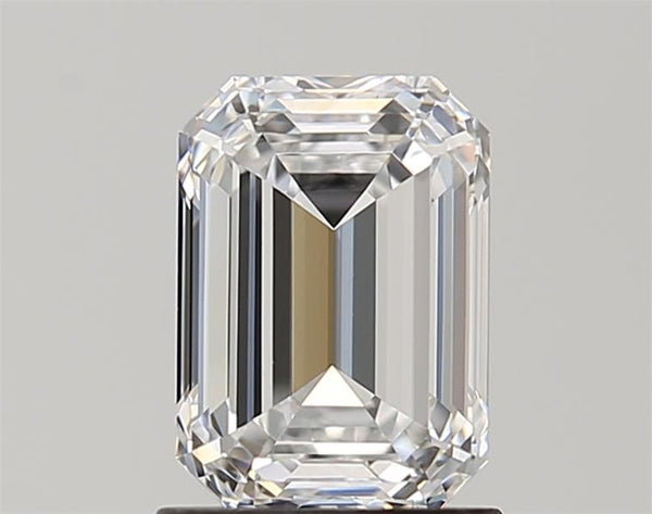 1.55-CARAT Emerald DIAMOND