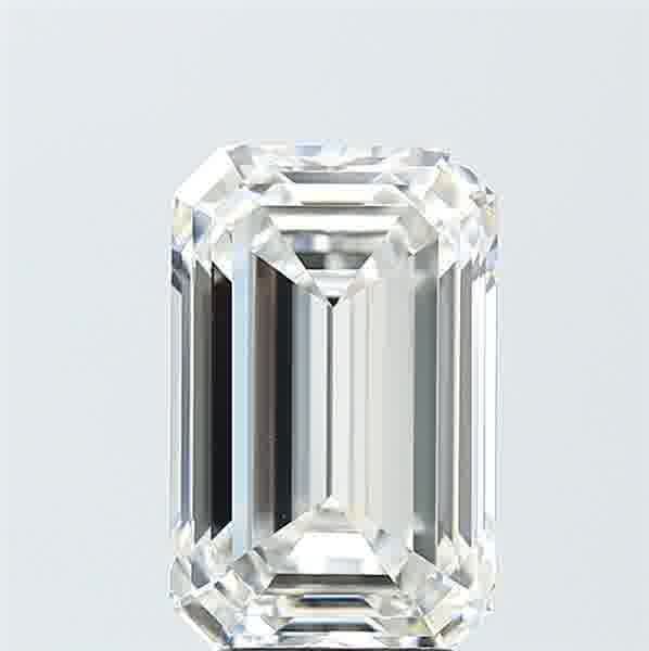 4.57-CARAT Emerald DIAMOND