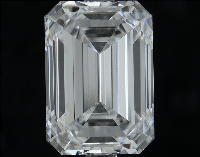 3.27-CARAT Emerald DIAMOND