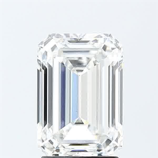 2.65-CARAT Emerald DIAMOND