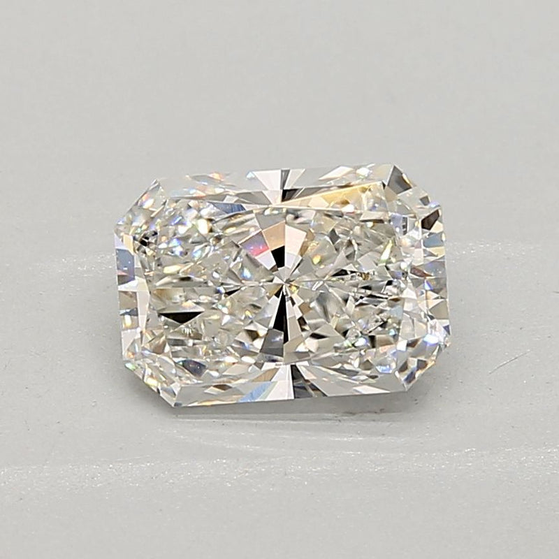 1.52-CARAT Radiant DIAMOND