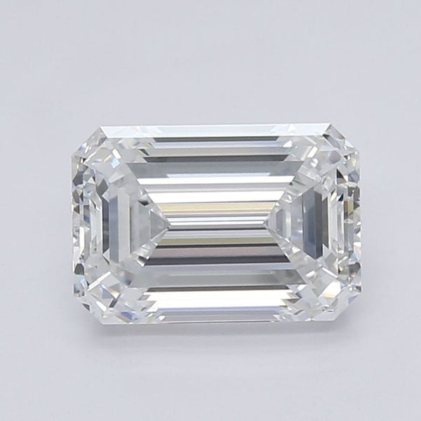 2.65-CARAT Emerald DIAMOND