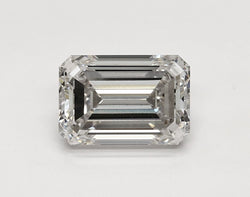 3.05-CARAT Emerald DIAMOND
