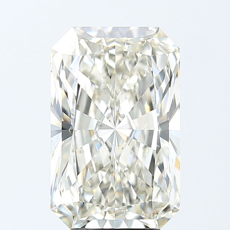 5.64-CARAT Radiant DIAMOND