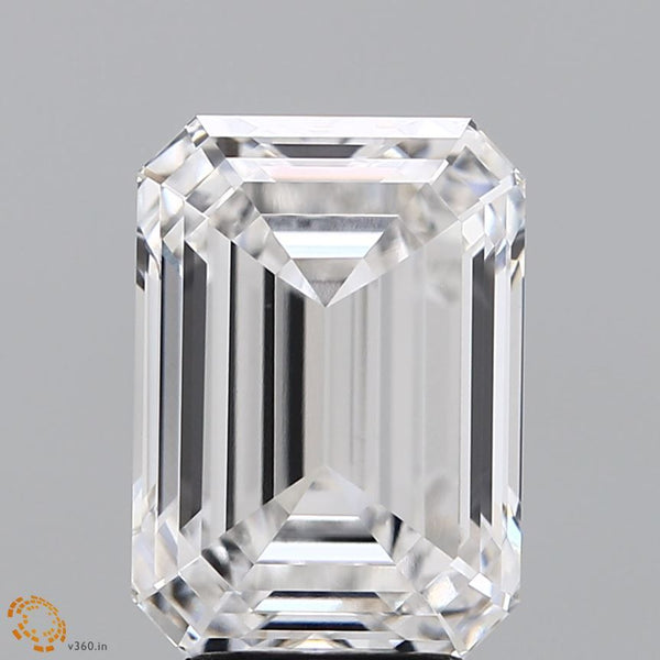 4.74-CARAT Emerald DIAMOND