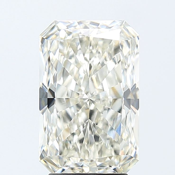 3.63-CARAT Radiant DIAMOND