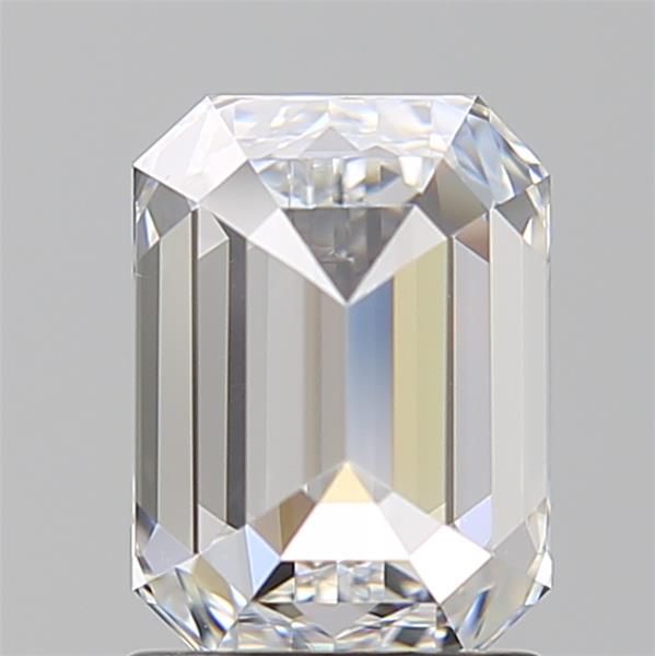 1.56-CARAT Emerald DIAMOND