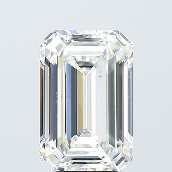 6.32-CARAT Emerald DIAMOND