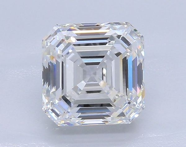 2.27-CARAT Square emerald DIAMOND